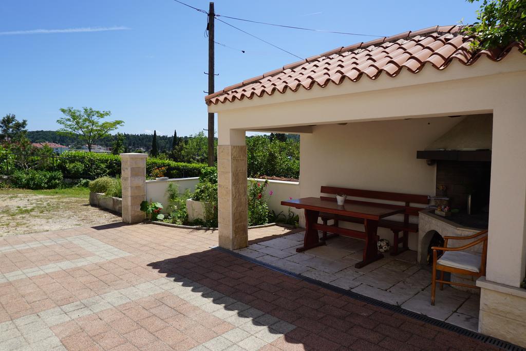 Apartment Nena & Petar Makarska Buitenkant foto