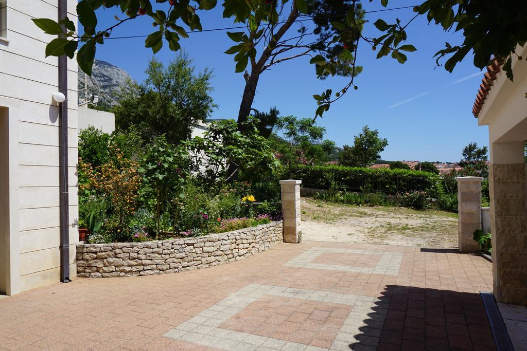 Apartment Nena & Petar Makarska Buitenkant foto