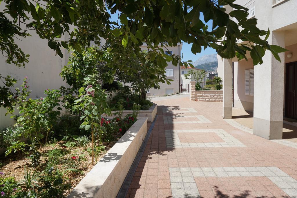 Apartment Nena & Petar Makarska Buitenkant foto
