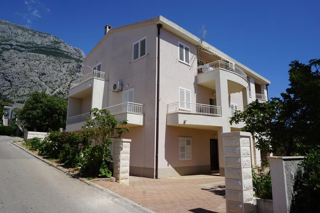 Apartment Nena & Petar Makarska Buitenkant foto