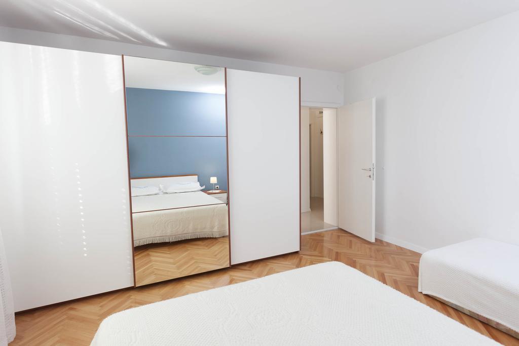 Apartment Nena & Petar Makarska Buitenkant foto