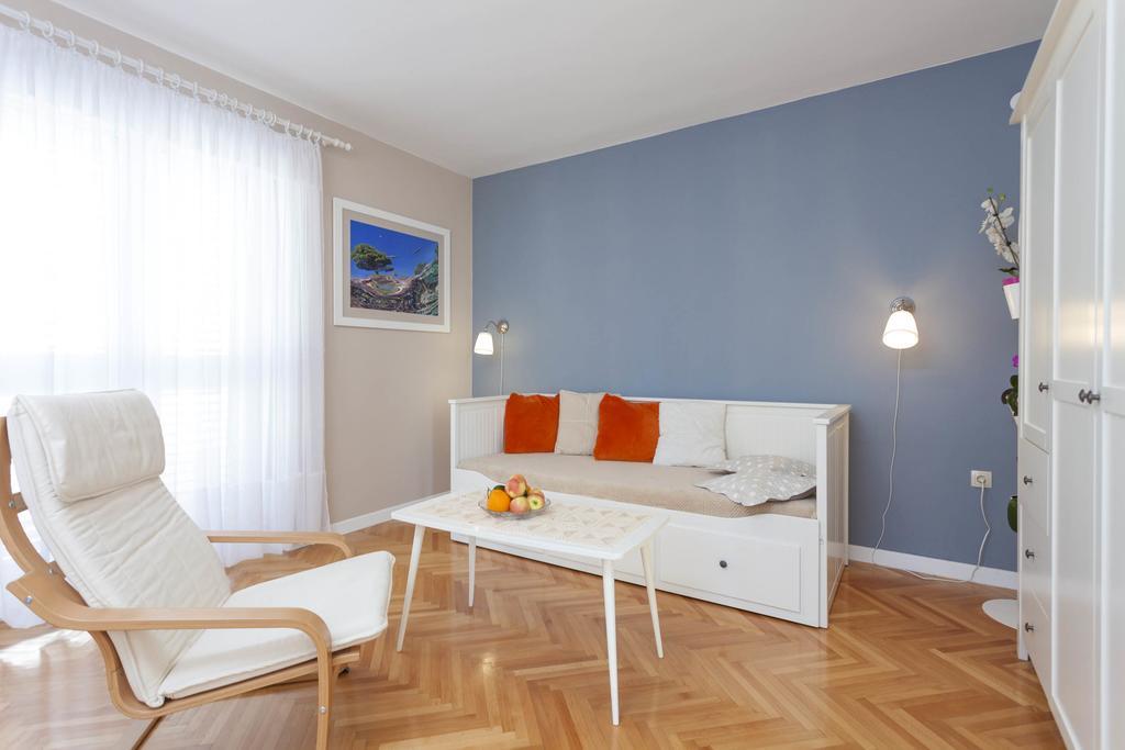 Apartment Nena & Petar Makarska Buitenkant foto